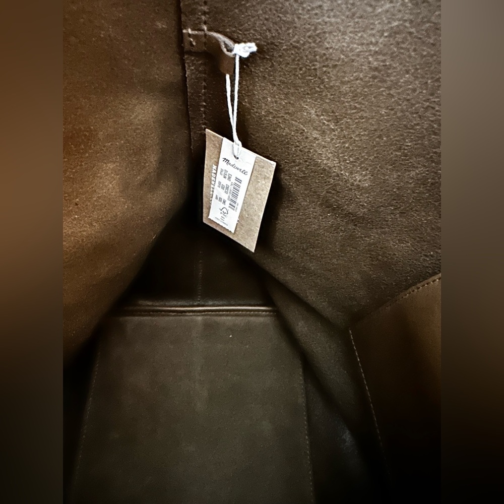 Madewell aged olive XL bucket tote - Picture 12 of 15